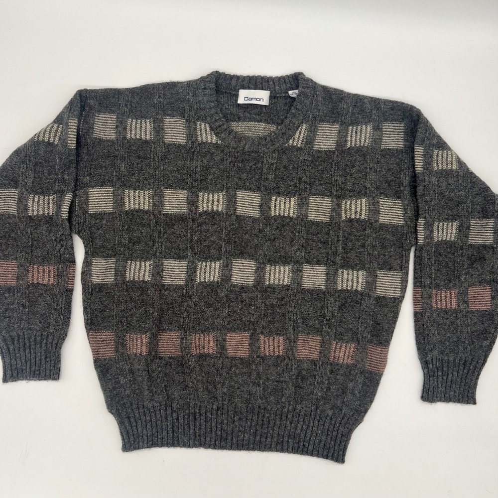 Vintage Damon‎ 100% Wool Sweater XL Gray Geometric Pattern Made in Hong Kong